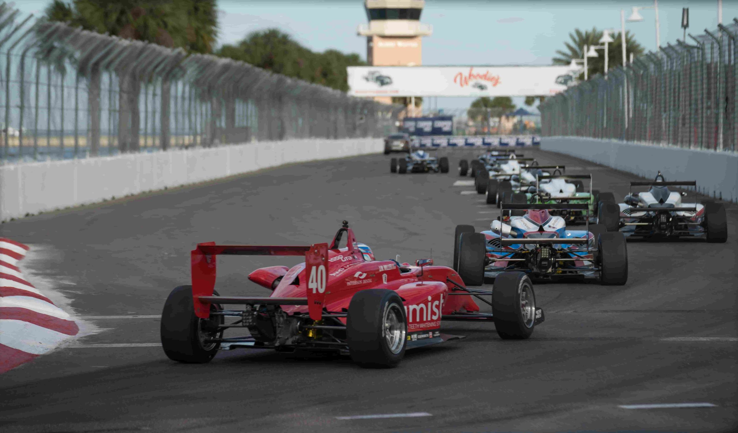 A Guide to Winning Car Race Betting